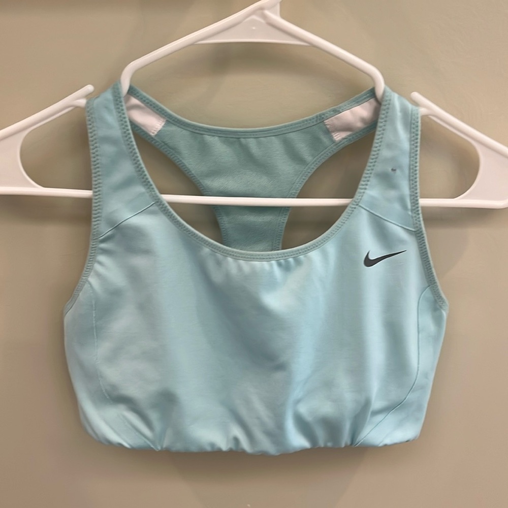 GUC NIKE light blue sports bra, medium